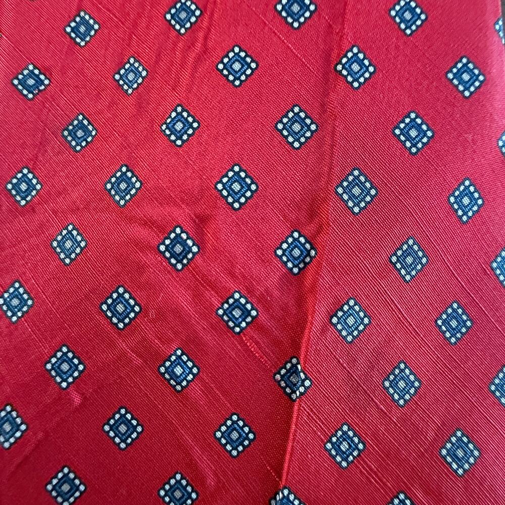 Brooks Brothers Makers Red Geometric Silk Necktie